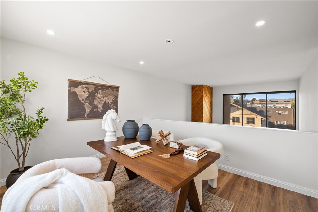 300 S Reno Street 303