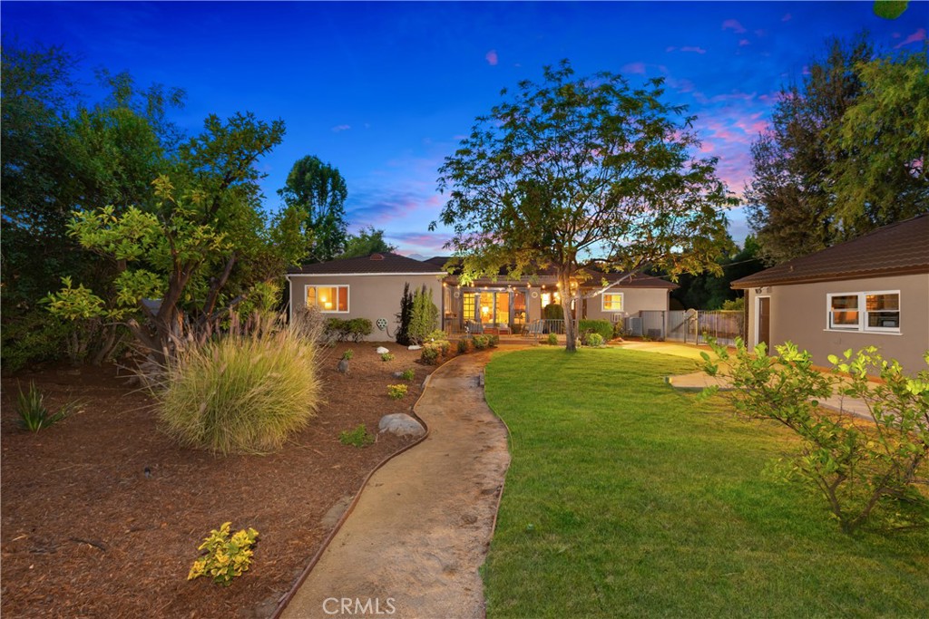 166 W Las Flores Avenue