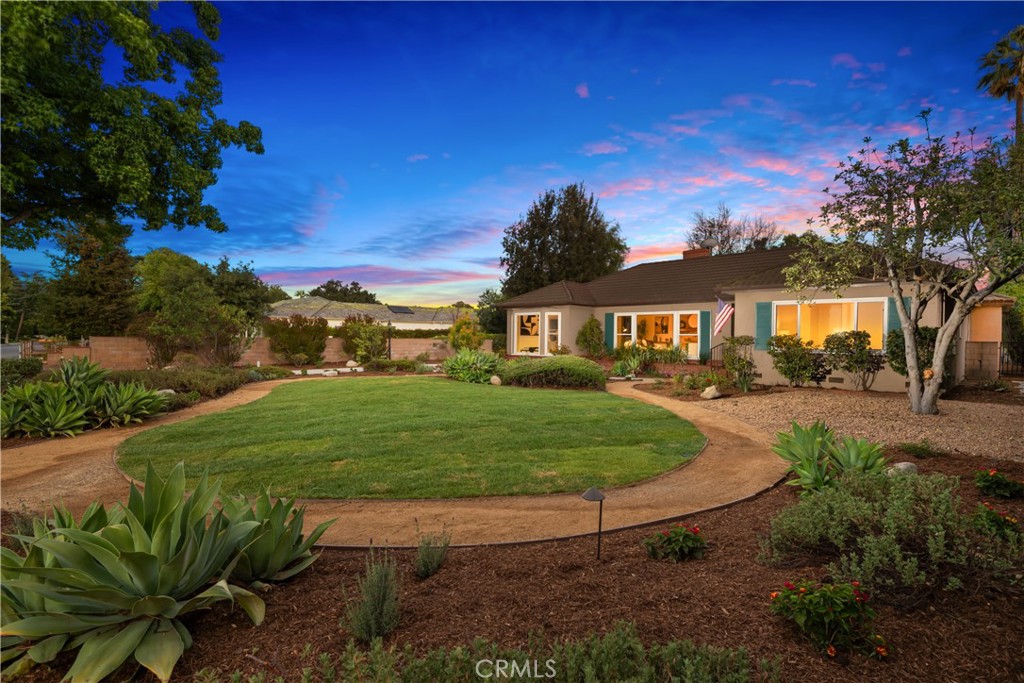 166 W Las Flores Avenue