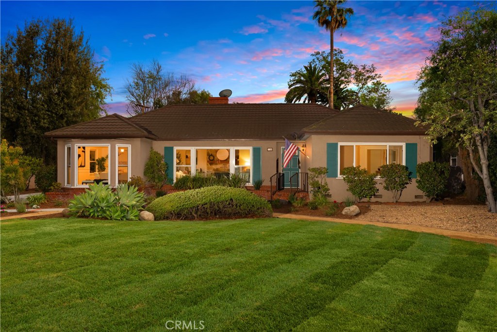 166 W Las Flores Avenue
