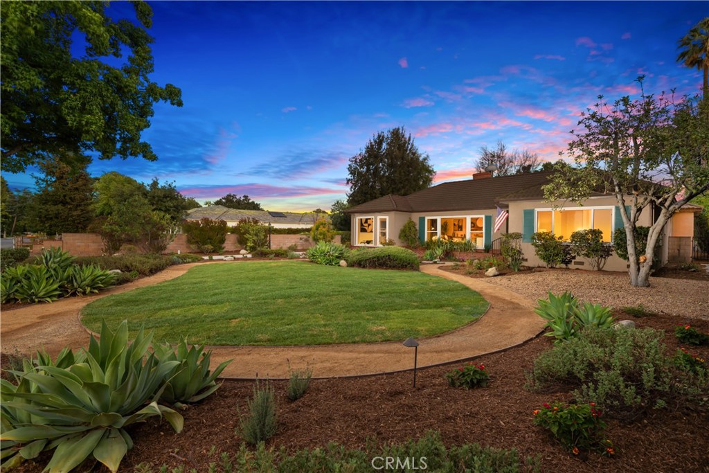 166 W Las Flores Avenue