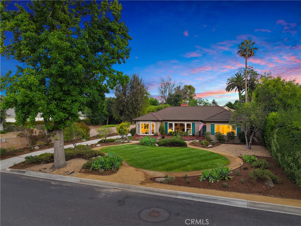 166 W Las Flores Avenue