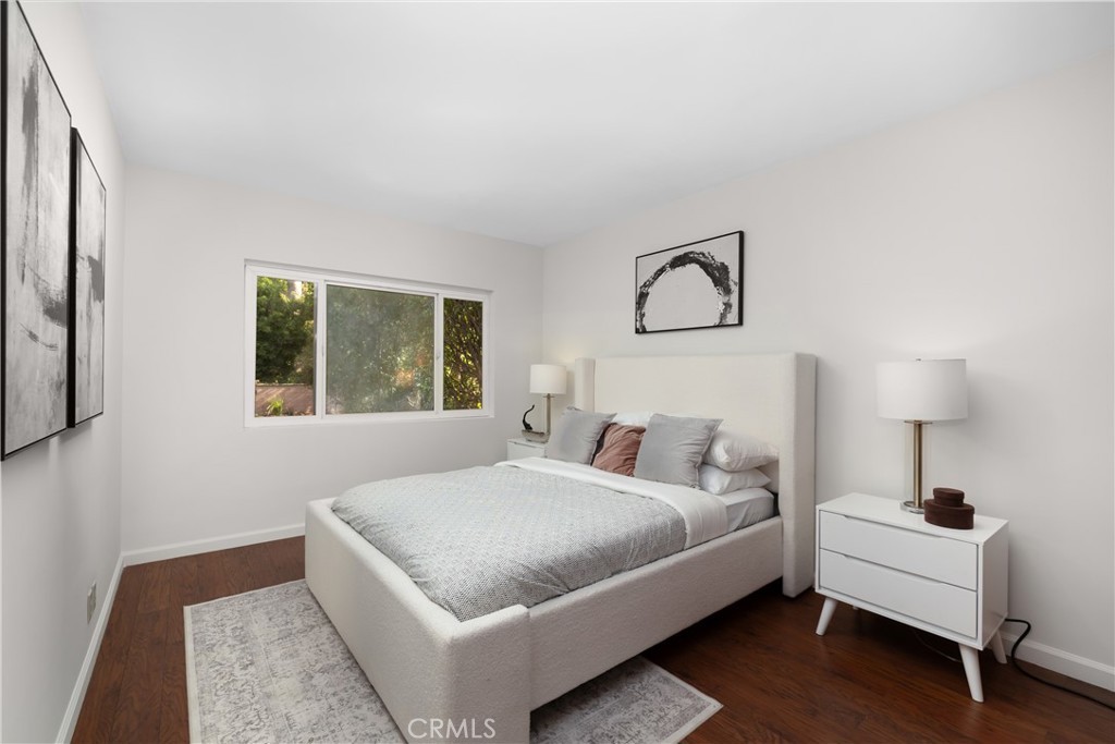 166 W Las Flores Avenue