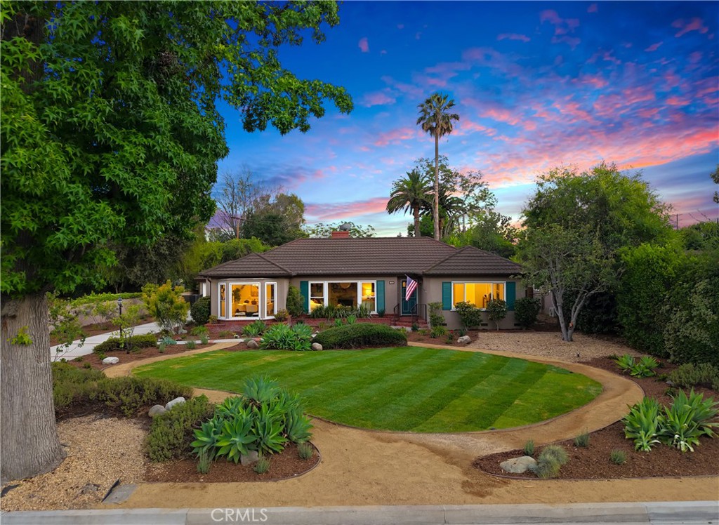 166 W Las Flores Avenue
