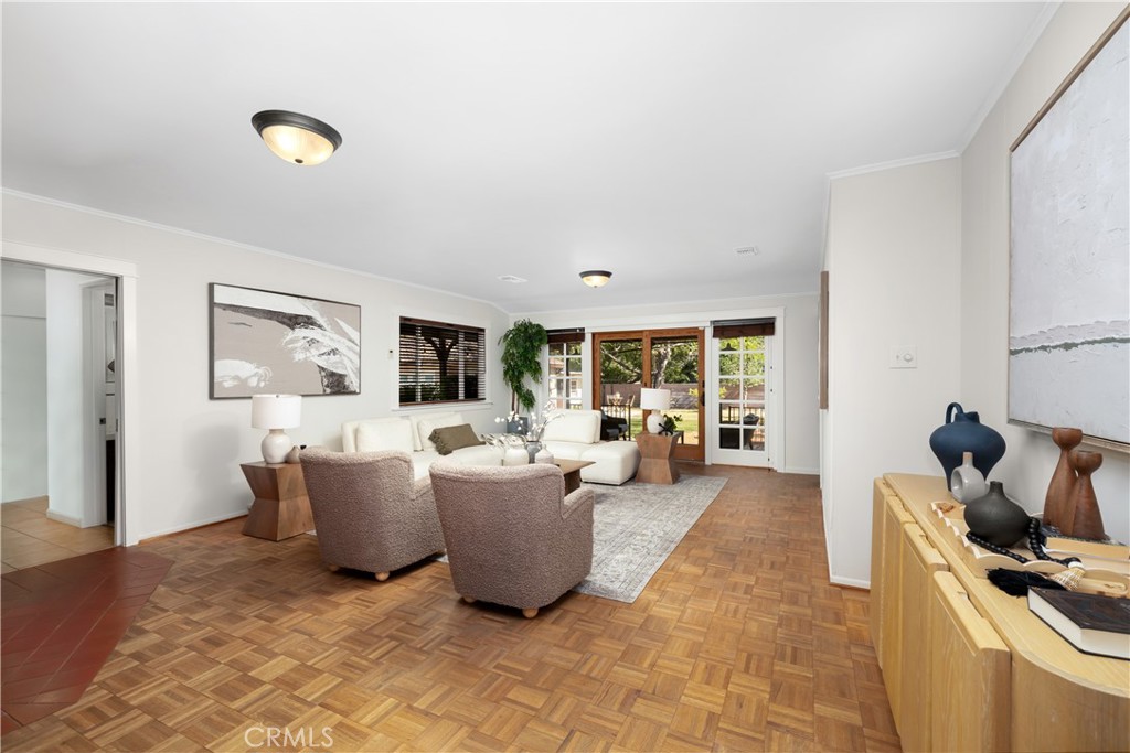 166 W Las Flores Avenue