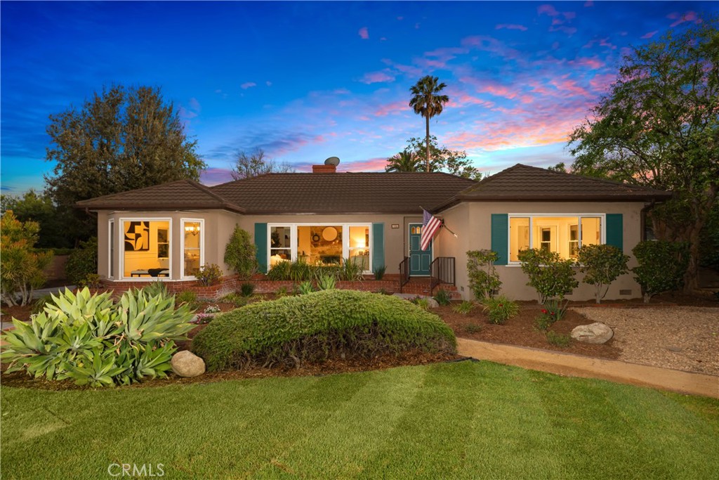 166 W Las Flores Avenue