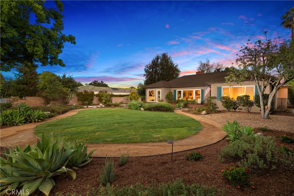 166 W Las Flores Avenue