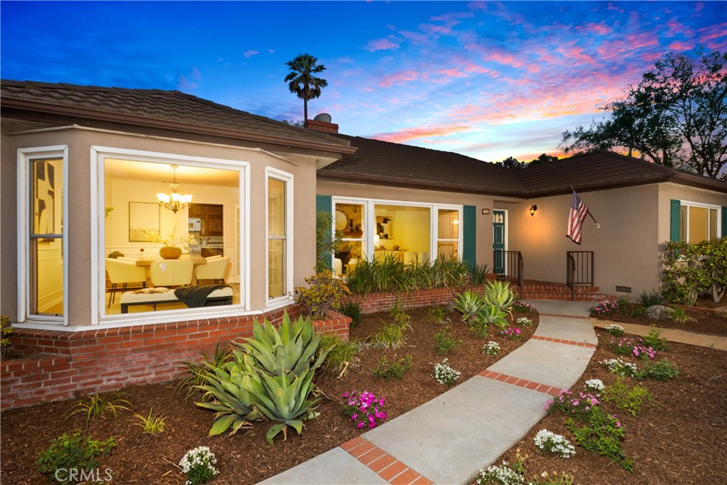 166 W Las Flores Avenue