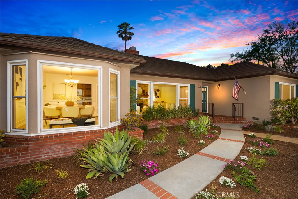 166 W Las Flores Avenue