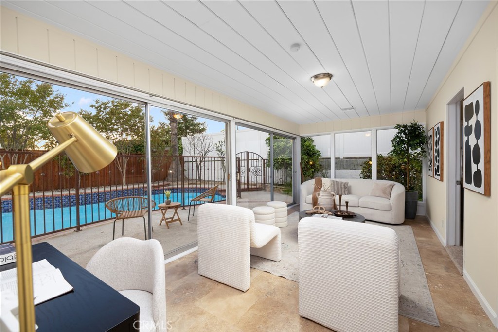 1255 Hastings Ranch Drive