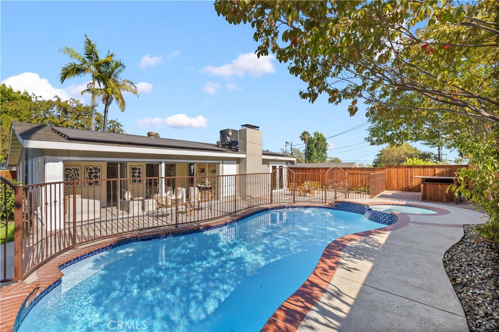 1255 Hastings Ranch Drive
