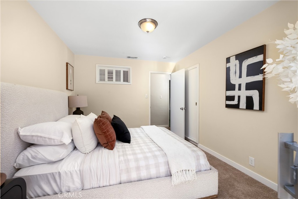 1255 Hastings Ranch Drive