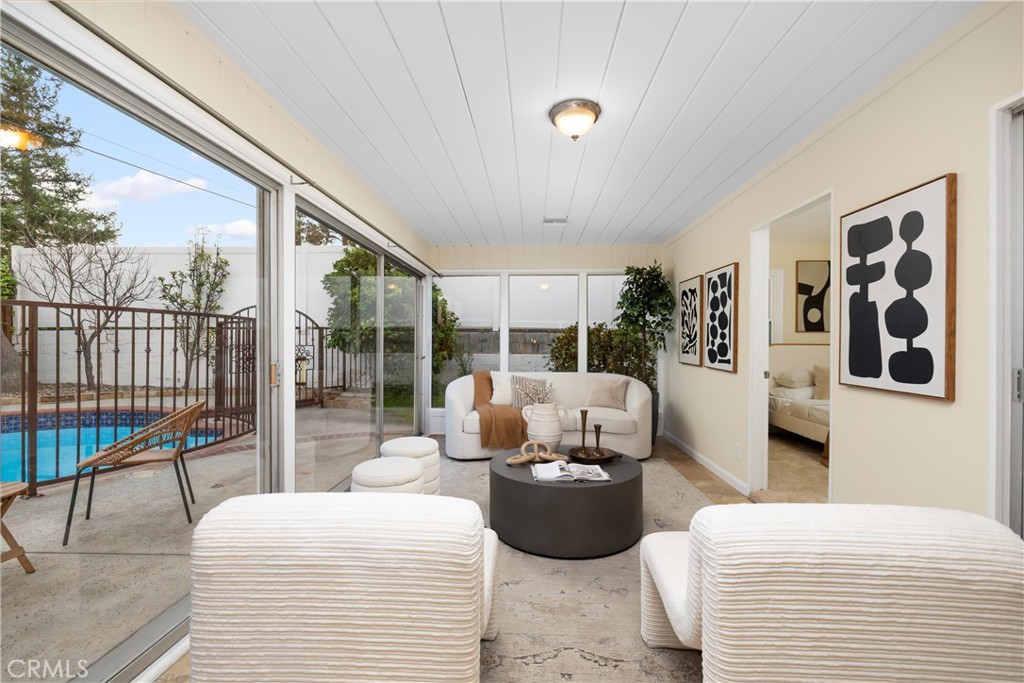 1255 Hastings Ranch Drive