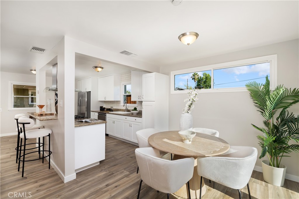 1255 Hastings Ranch Drive