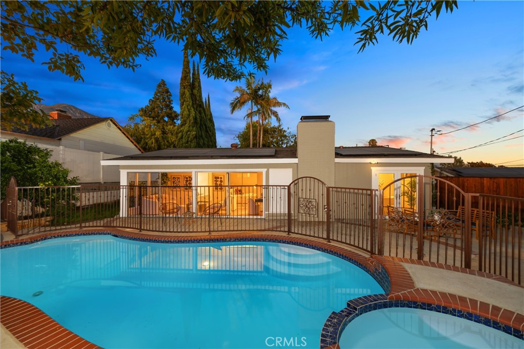 1255 Hastings Ranch Drive