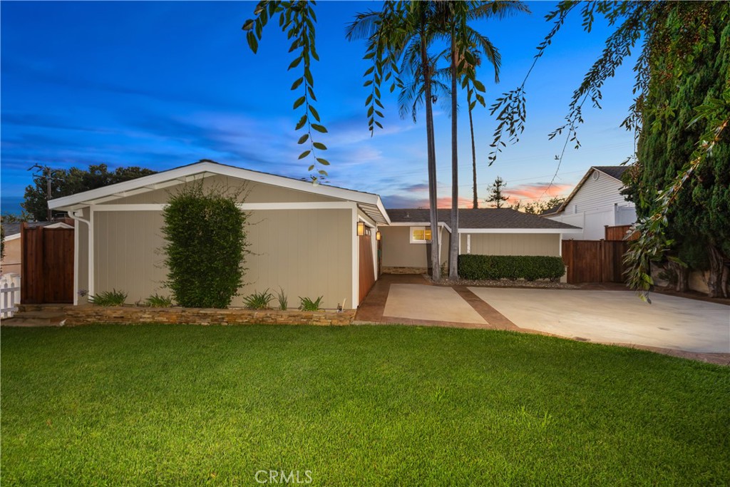 1255 Hastings Ranch Drive