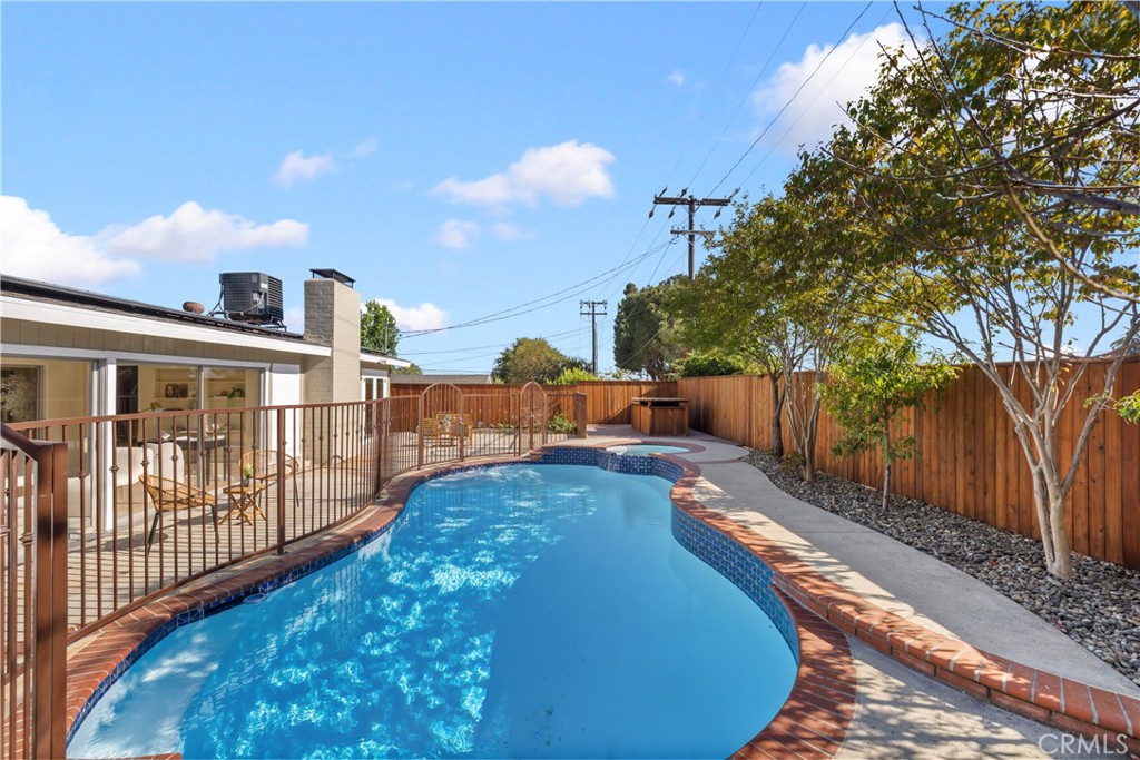 1255 Hastings Ranch Drive