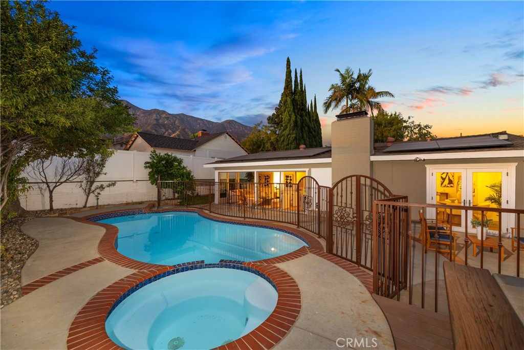 1255 Hastings Ranch Drive