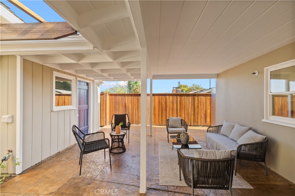 1255 Hastings Ranch Drive