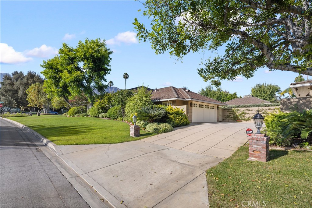 340 Arbolada Drive