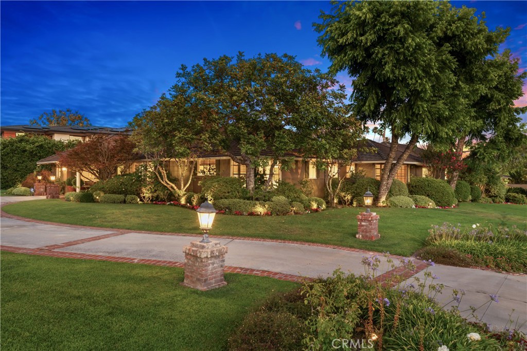 340 Arbolada Drive