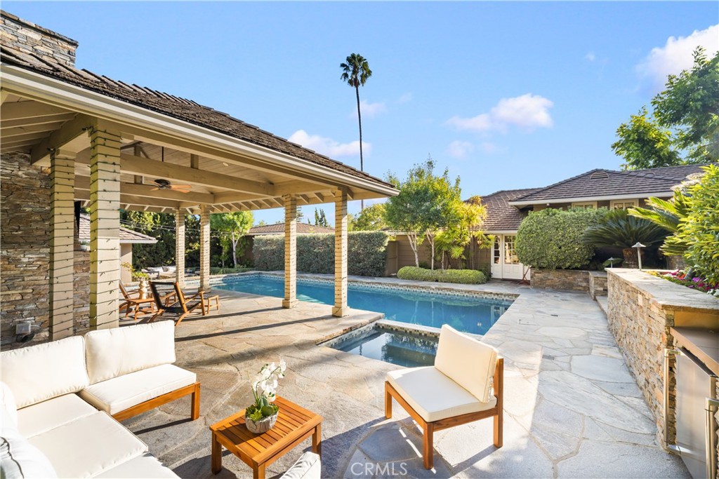 340 Arbolada Drive