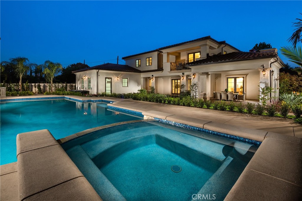 251 Longley Way