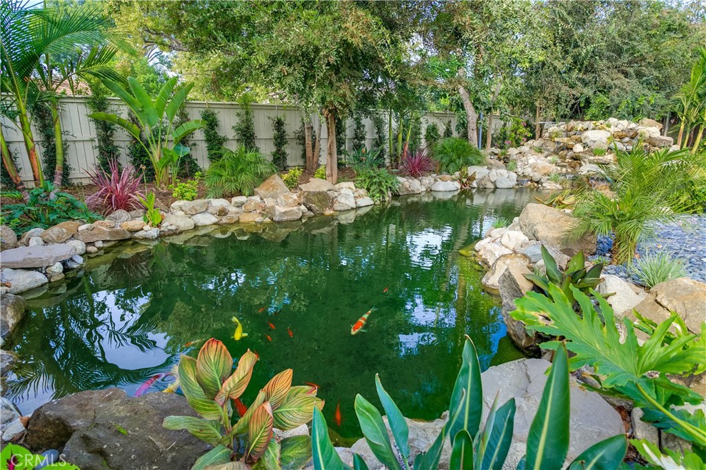 251 Longley Way