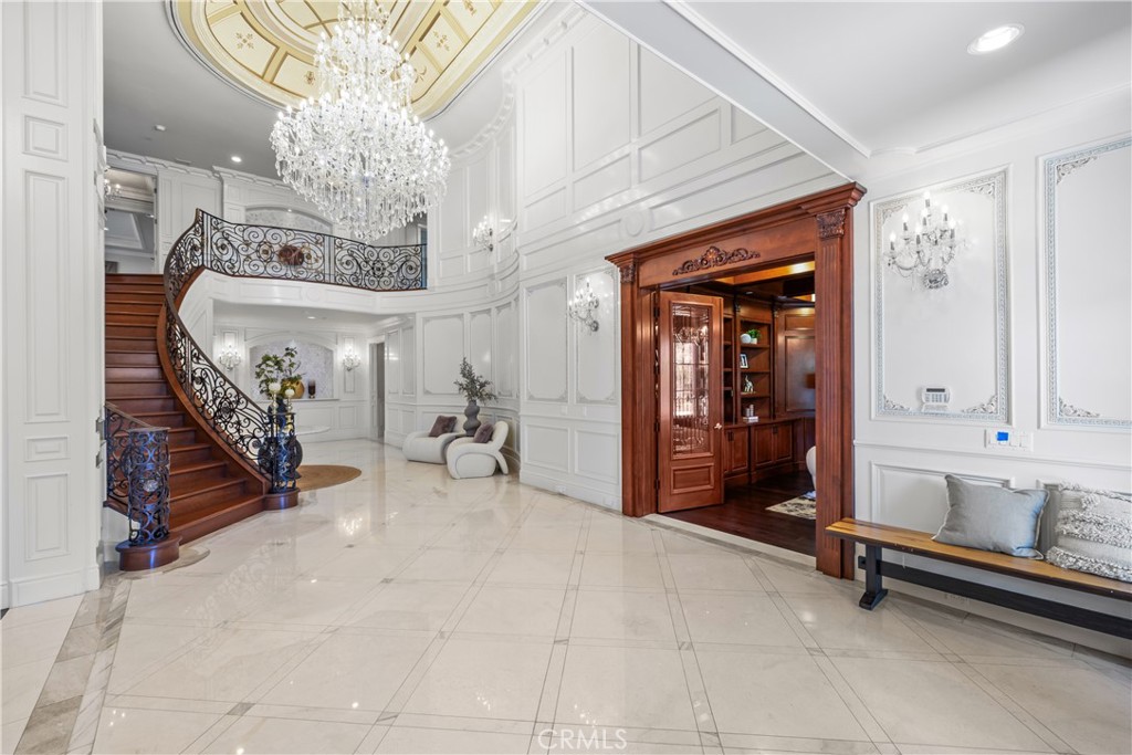 251 Longley Way