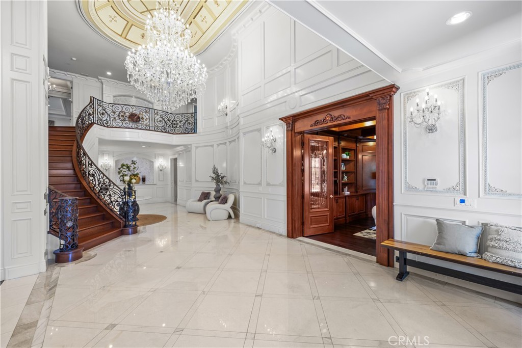 251 Longley Way