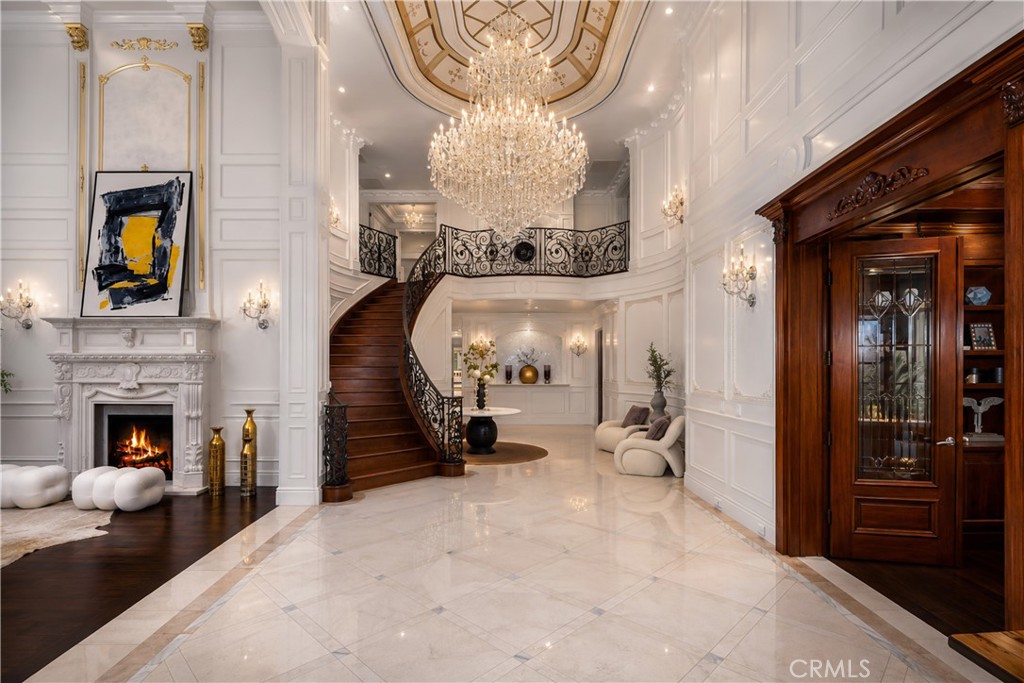 251 Longley Way
