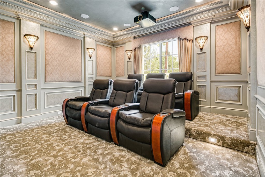 251 Longley Way