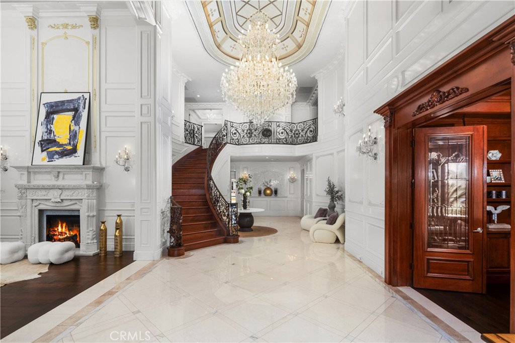 251 Longley Way