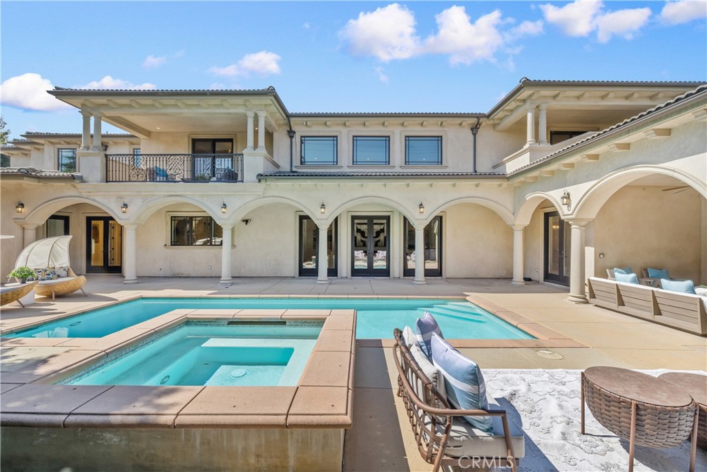 800 Hampton