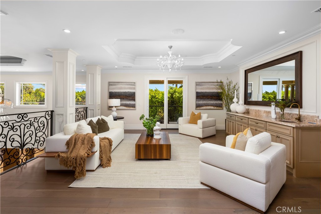 800 Hampton