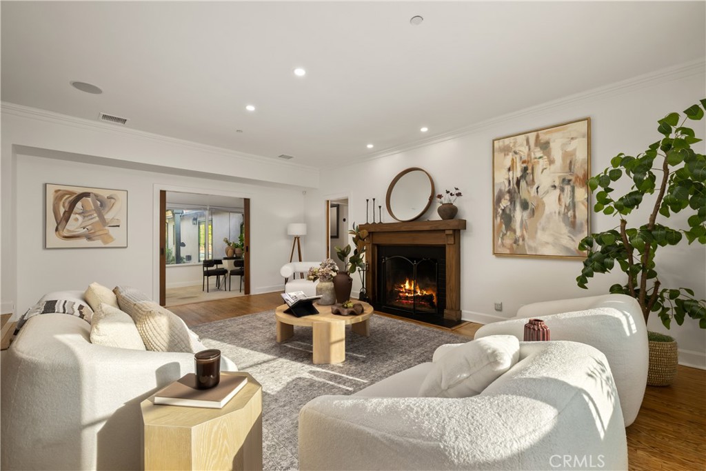 302 Highland Place