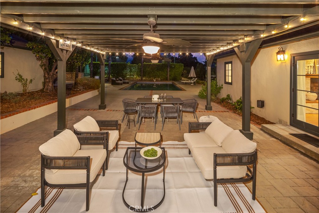 302 Highland Place