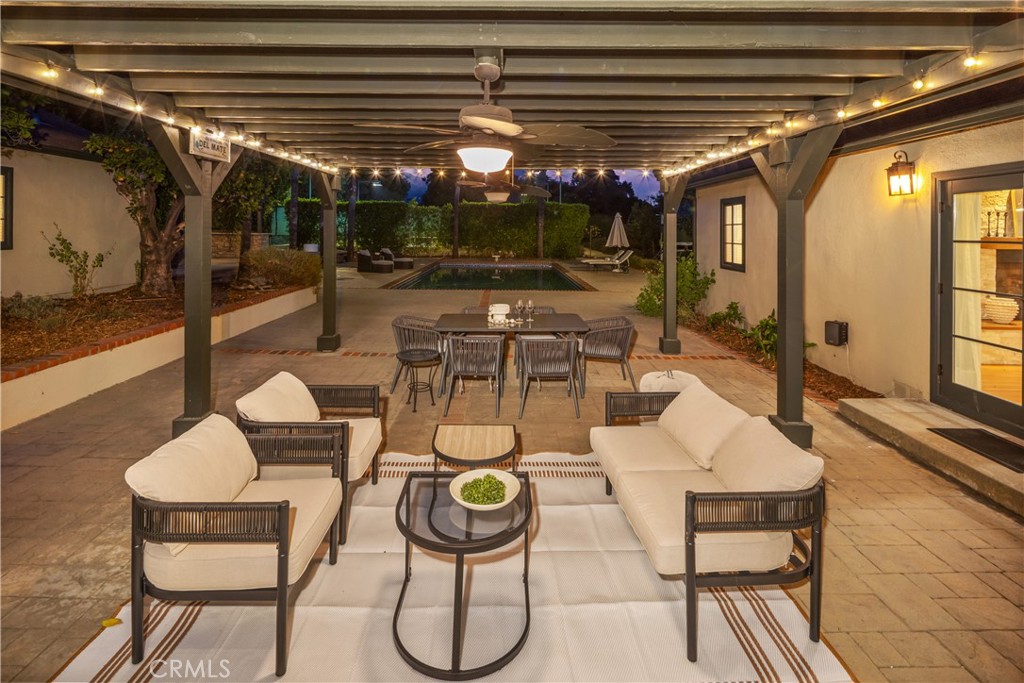 302 Highland Place