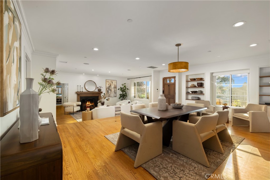 302 Highland Place