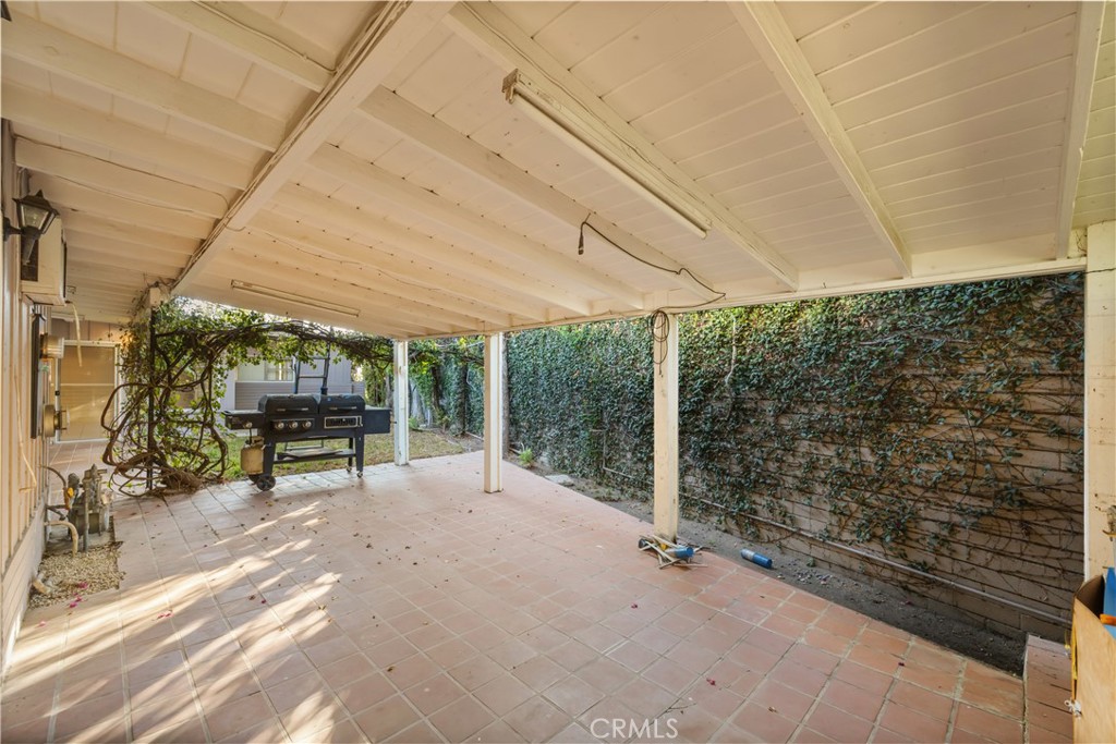 595 Rim Road