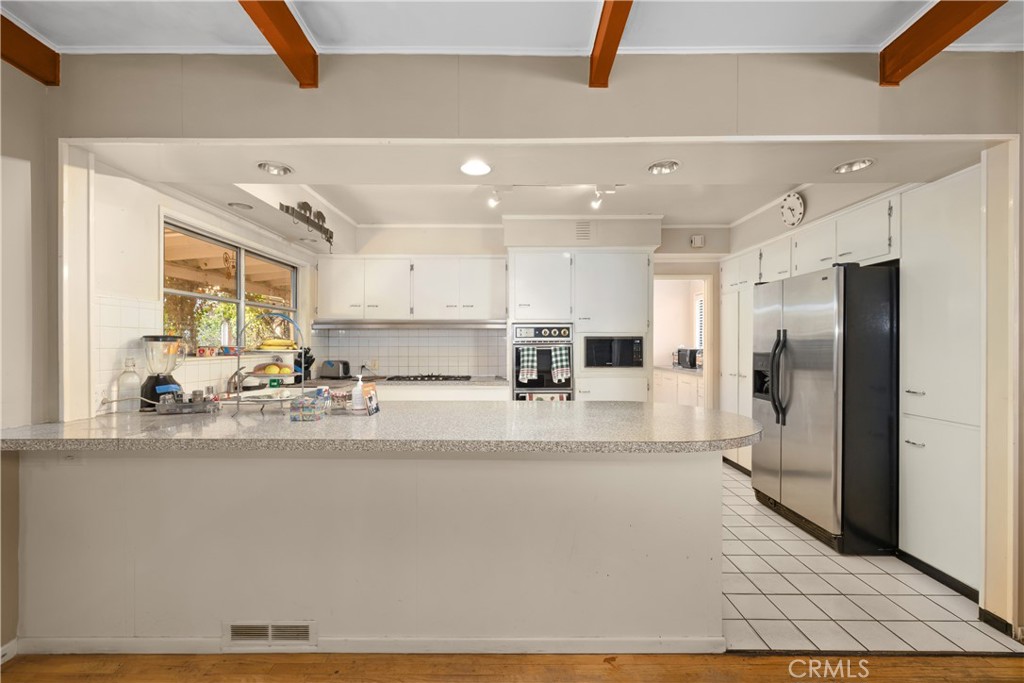 595 Rim Road