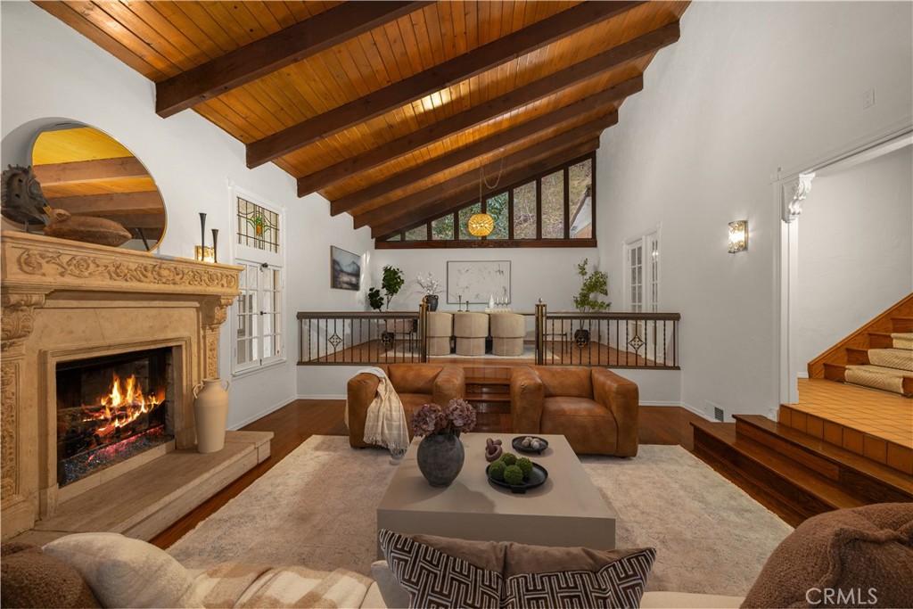 16 Hidden Valley Road