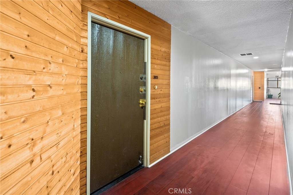 300 S Reno Street 303