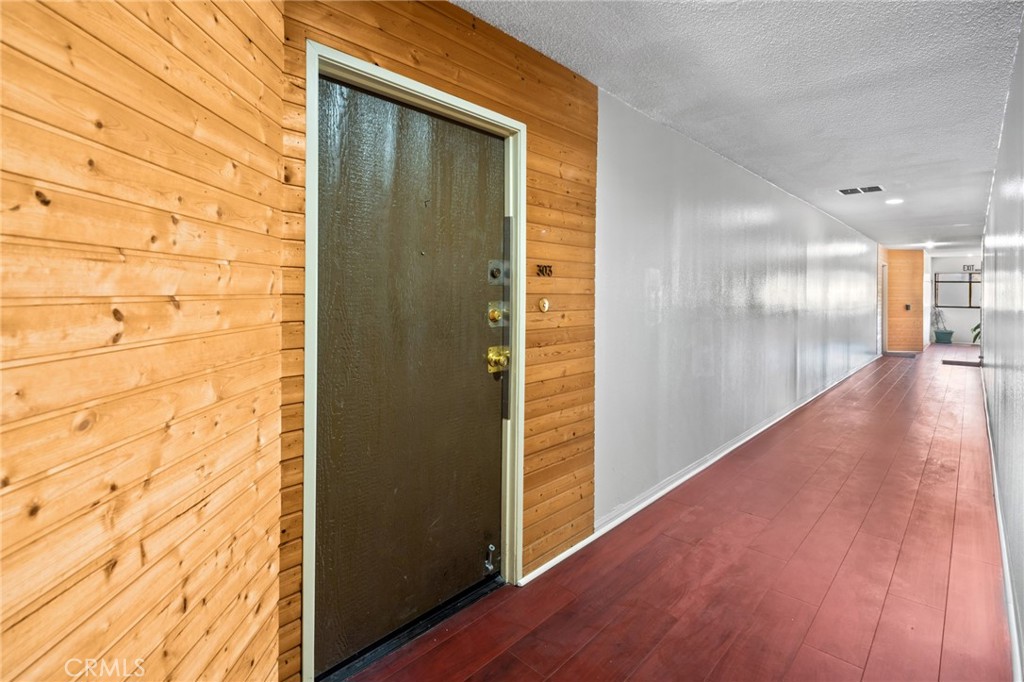 300 S Reno Street 303