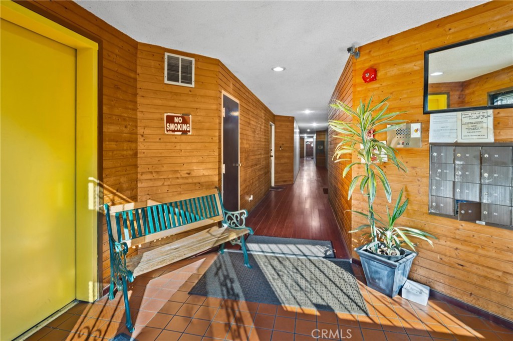 300 S Reno Street 303