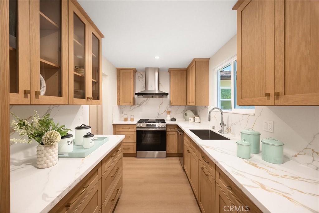 2320 Sewanee