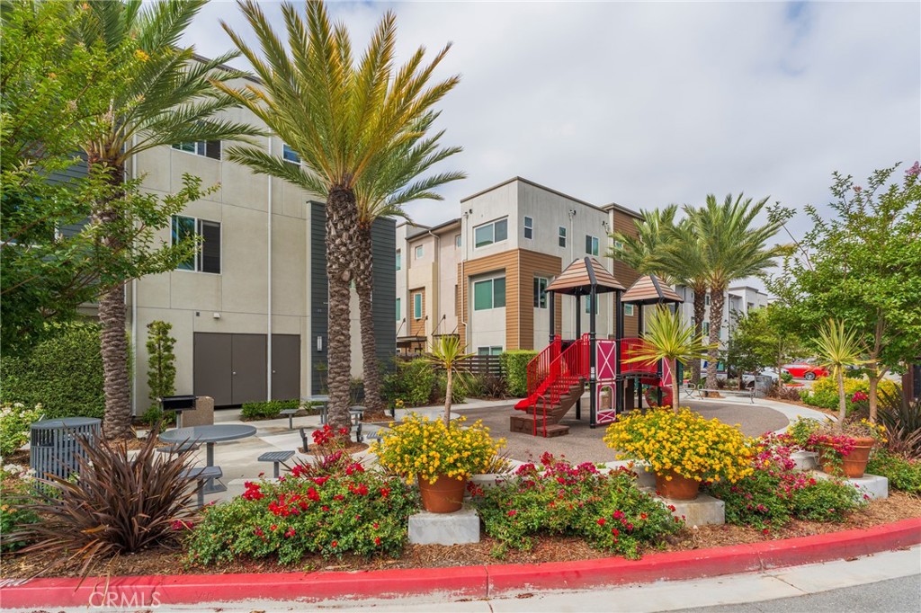 14418 Plum Lane 5