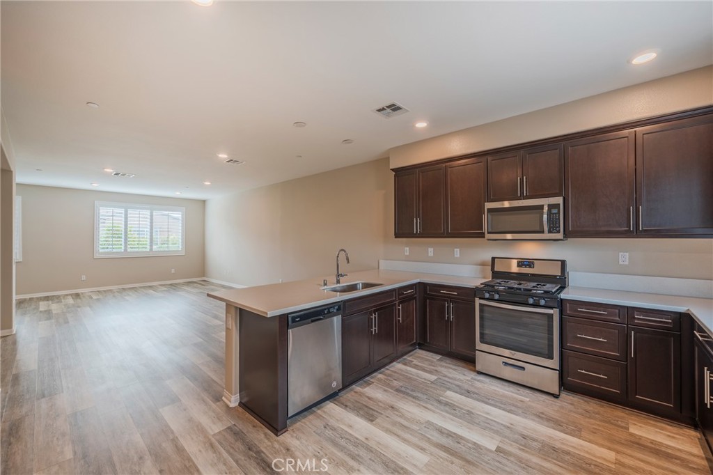 14418 Plum Lane 5