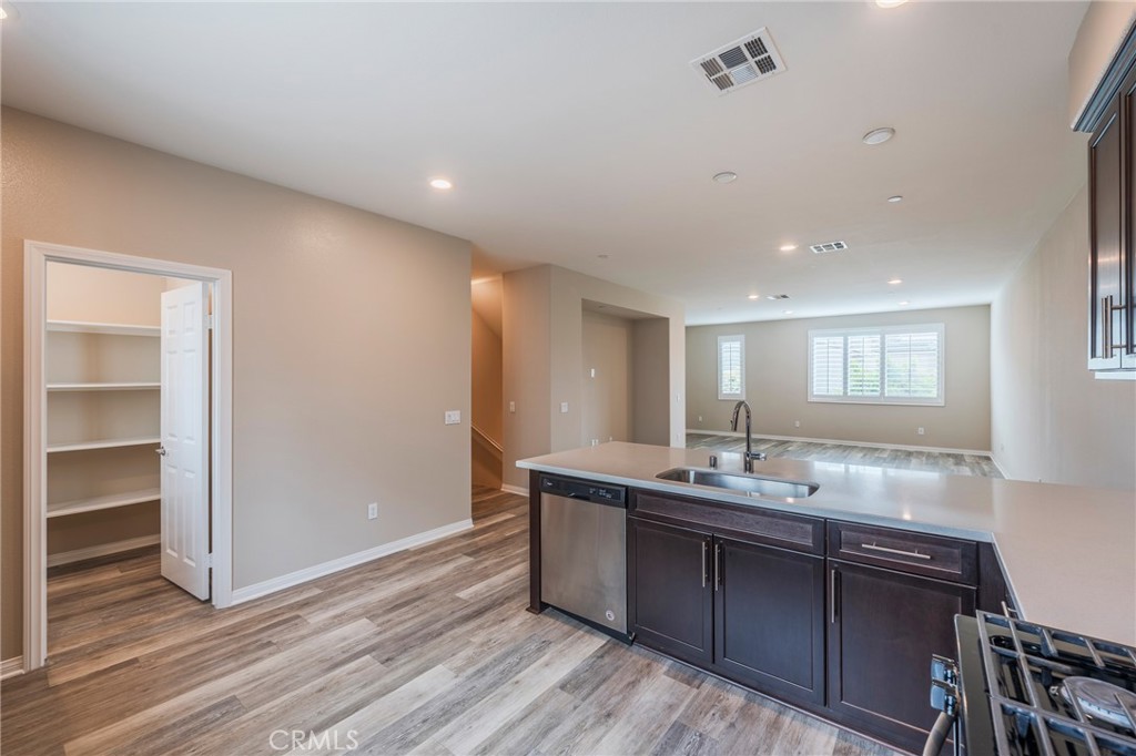 14418 Plum Lane 5