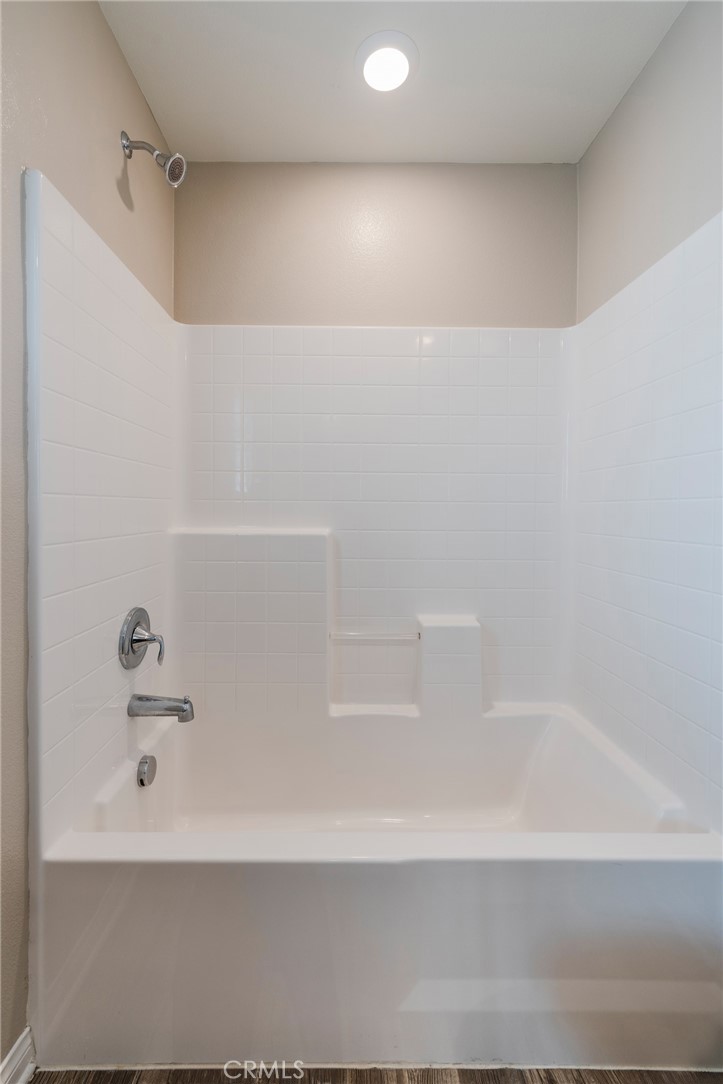 14418 Plum Lane 5